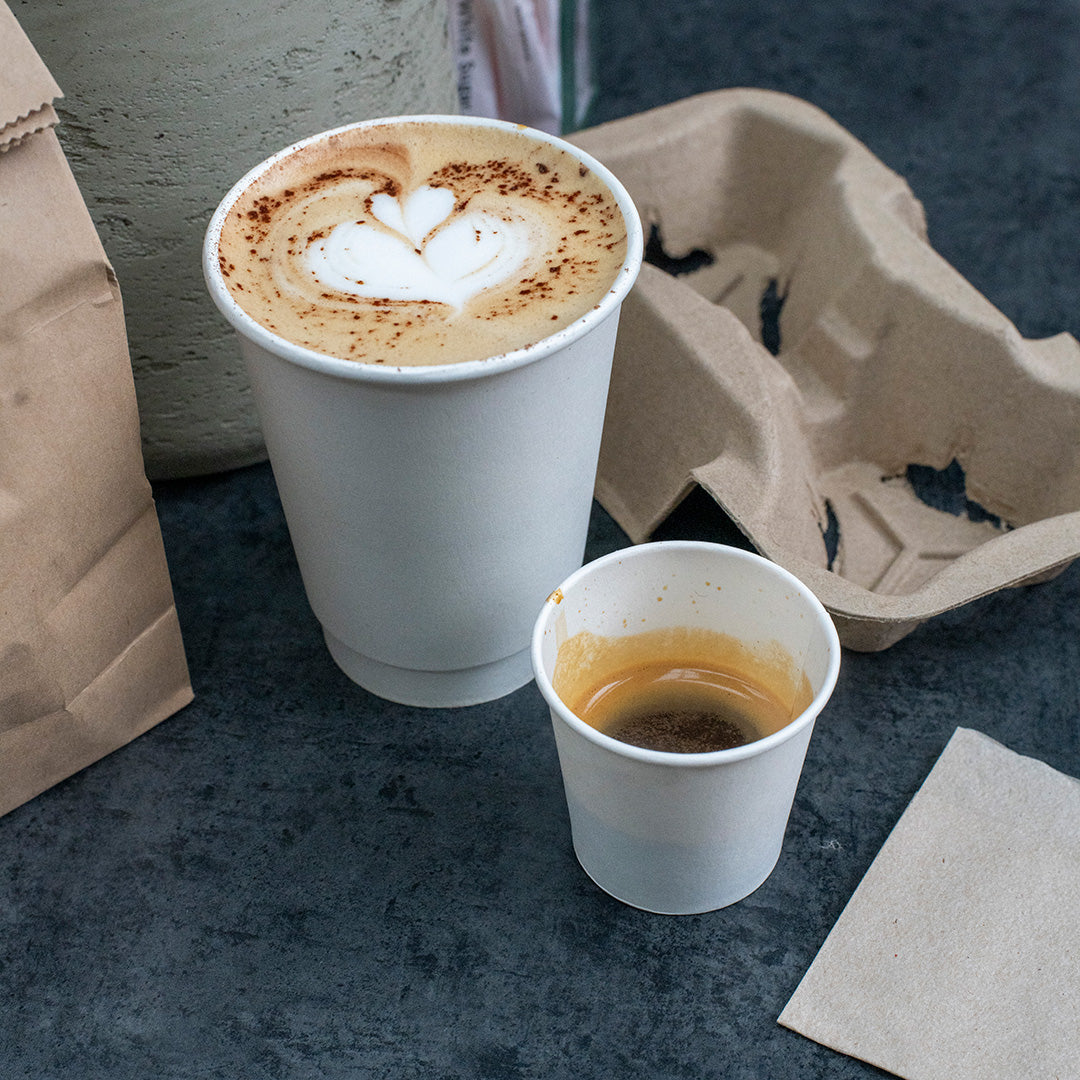 White paper hot cups in multiple sizes – comparison view