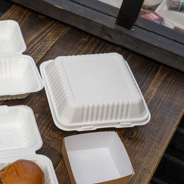 9" x 9" White Bagasse Clamshell Box (1 x 250)