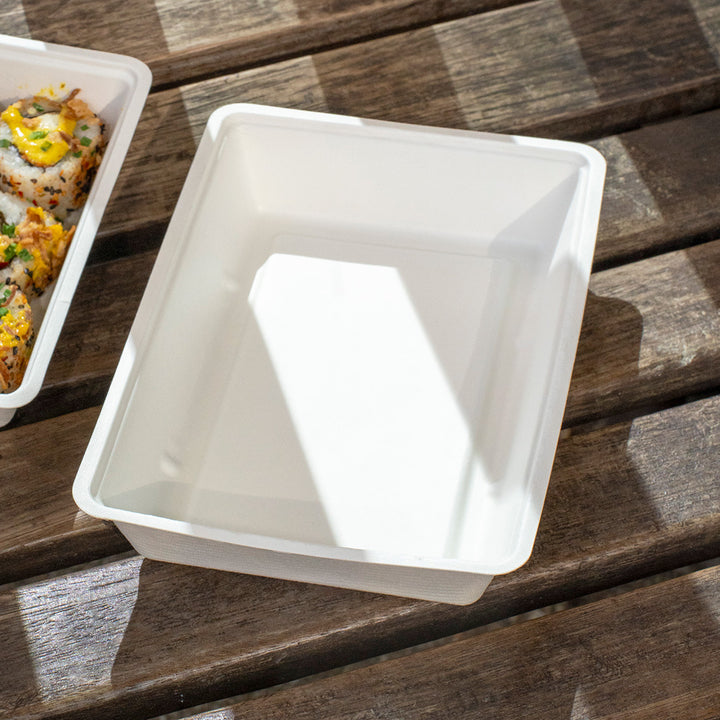 8" x 5.7" White Bagasse Food Tray (1 x 500)
