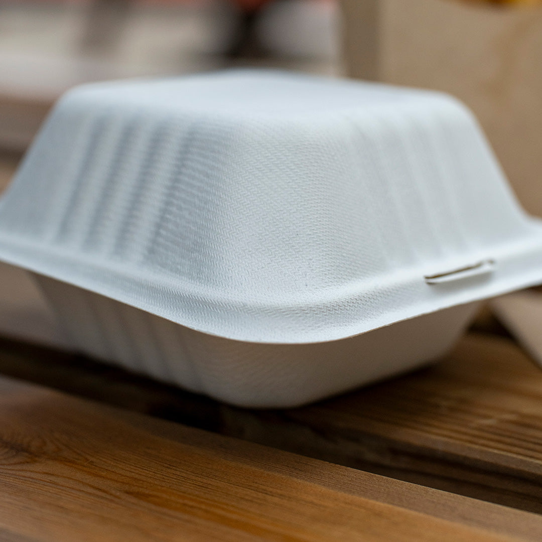 9" x 9" White Bagasse Clamshell Box (1 x 250)