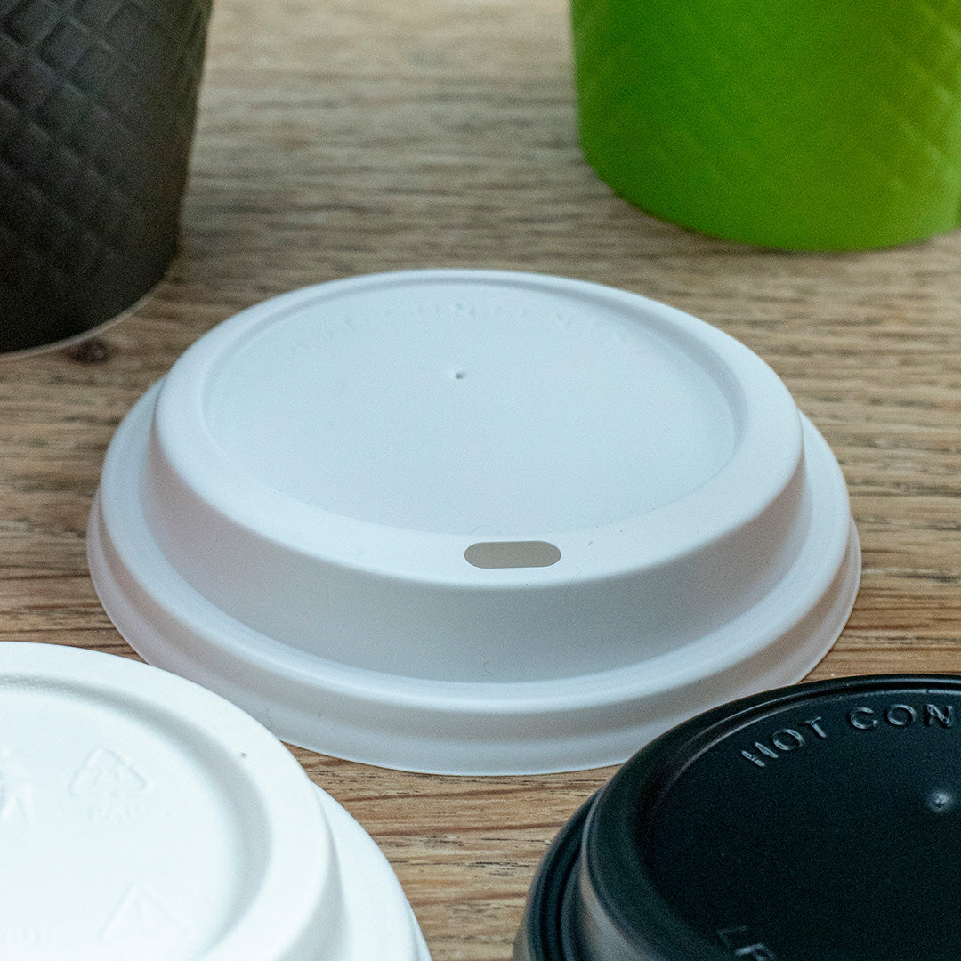 White PS sip-through coffee cup lid – top view
